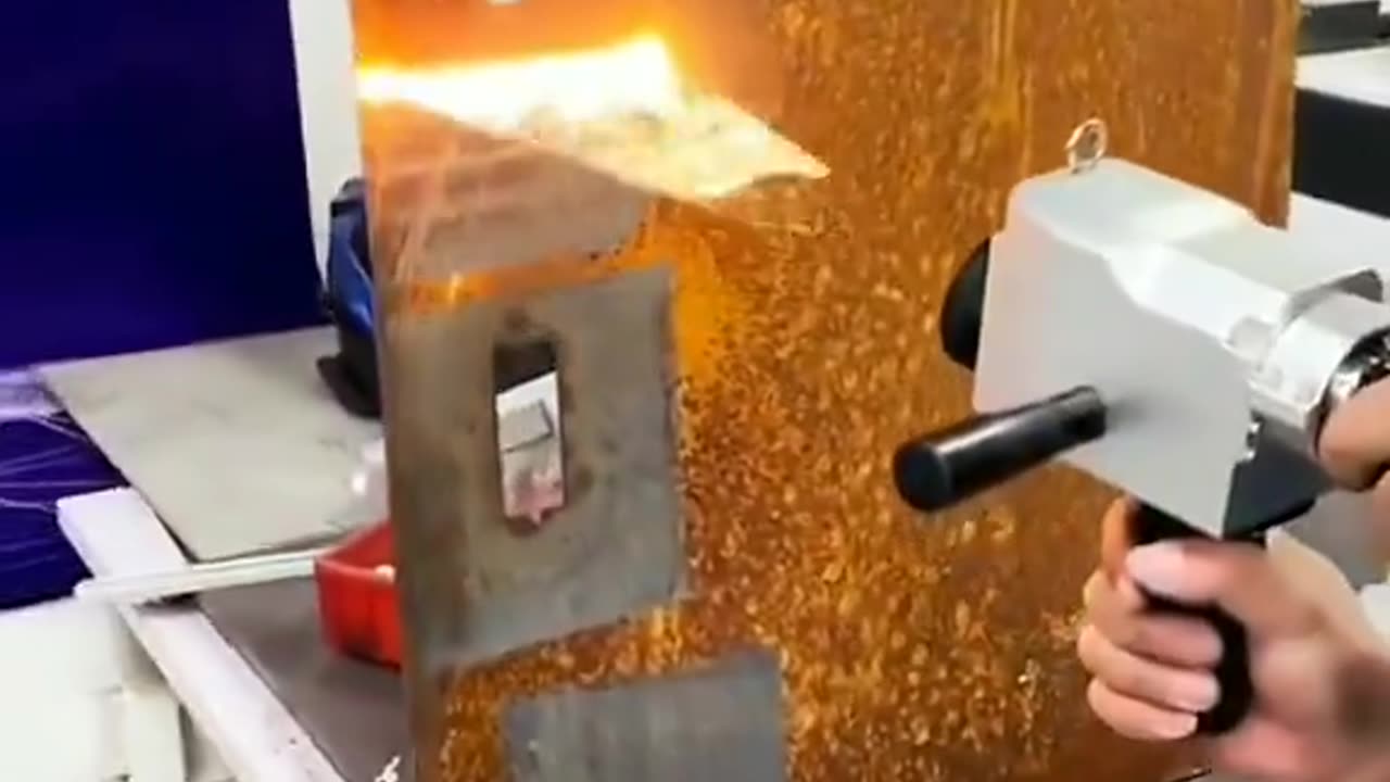 Laser Cleaning Off Rust