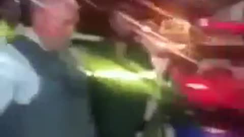 ζομπι απο τα μπολια ισως?????