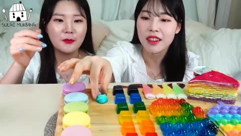 ASMR MUKBANG_DESSERT ICE CREAM MACARONS EATING #travel #explore #trip #vlog