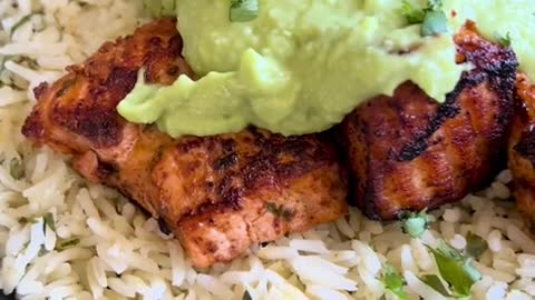 Make Avocado Rice and Grilled Tuna