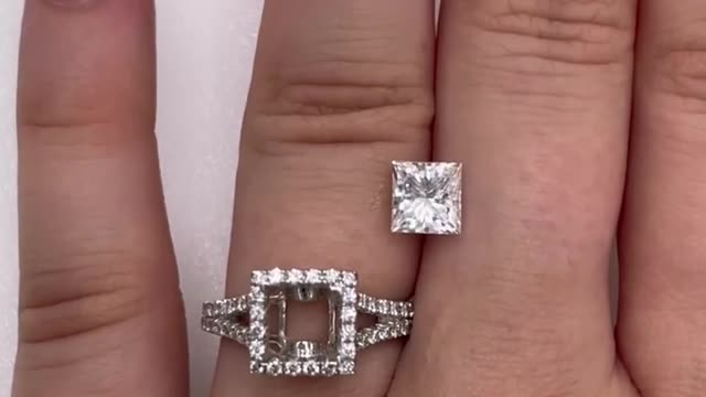 Explore The Most Vibrant Collection Of Custom Engagement Rings In Miami