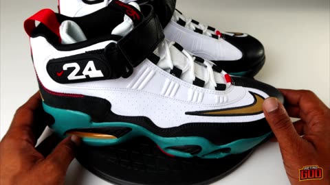 "Swing for the Fences: Air Griffey Max 1 'The Sweetest Swing' | Unboxing & Review 4K