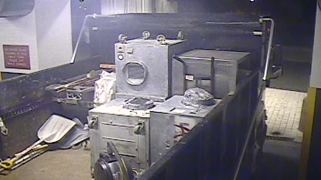 3204LHOBBACStLoadingDock_2021-01-06_06h25min43s557ms.mp4
