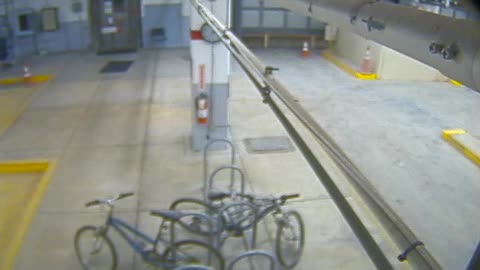 3134RHOBG2GarageEntrance_2021-01-05_02h20min00s677ms.mp4