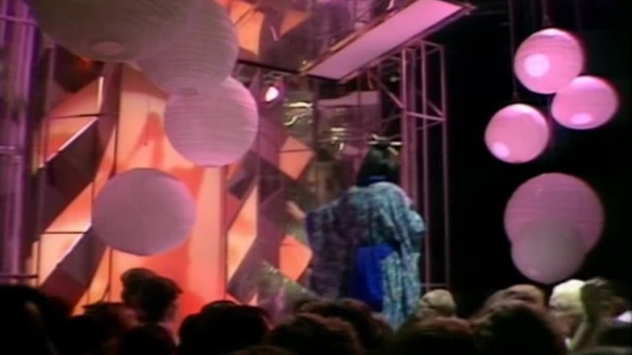 Aneka - Japanese Boy = TOTP 1982