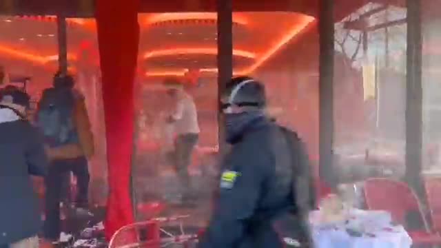 ⚡️PARIS Police deploy tear gas against freedom convoy on the Champs-Élysée