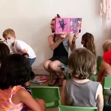 USA - LETTURE DI LIBRI LGBT ALLA SCUOLA MATERNA