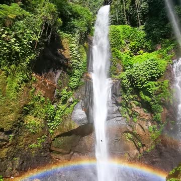 Sekumpul waterfall in bali