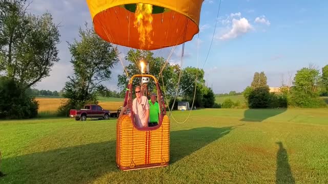 Hyper lapse Walk across the Tennessee Sky