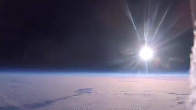 Exclusive real-time imaging of our FLAT earth