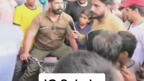 Teri v pen di**** tere ig di v pen di ***😂😂😂 funny police videi