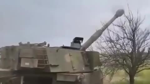 Massive Ukrainian Heavy Gun Smash Russian Armored Vehicle