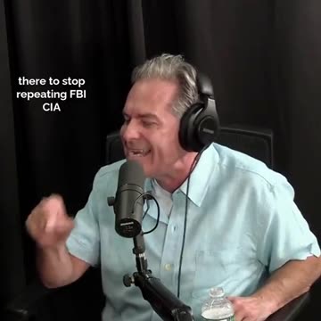 Jimmy Dore on Russiagate as precursor that justified the Ukraine War, as propagated in the US media.