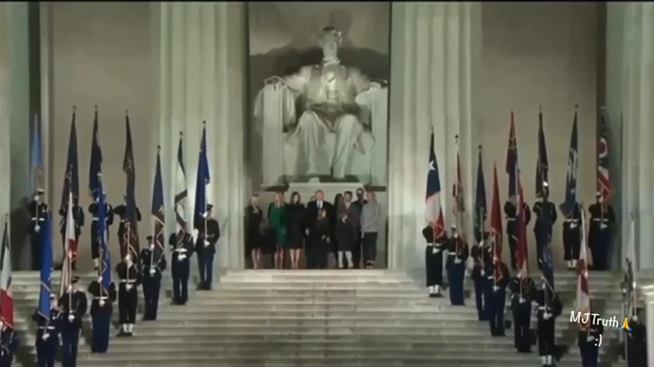 PRESIDENT TRUMP ON HIS FIRST INDEPENDENCE DAY IN OFFICE AND SENT A POWERFUL MESSAGE SURROUNDED BY MILITARY