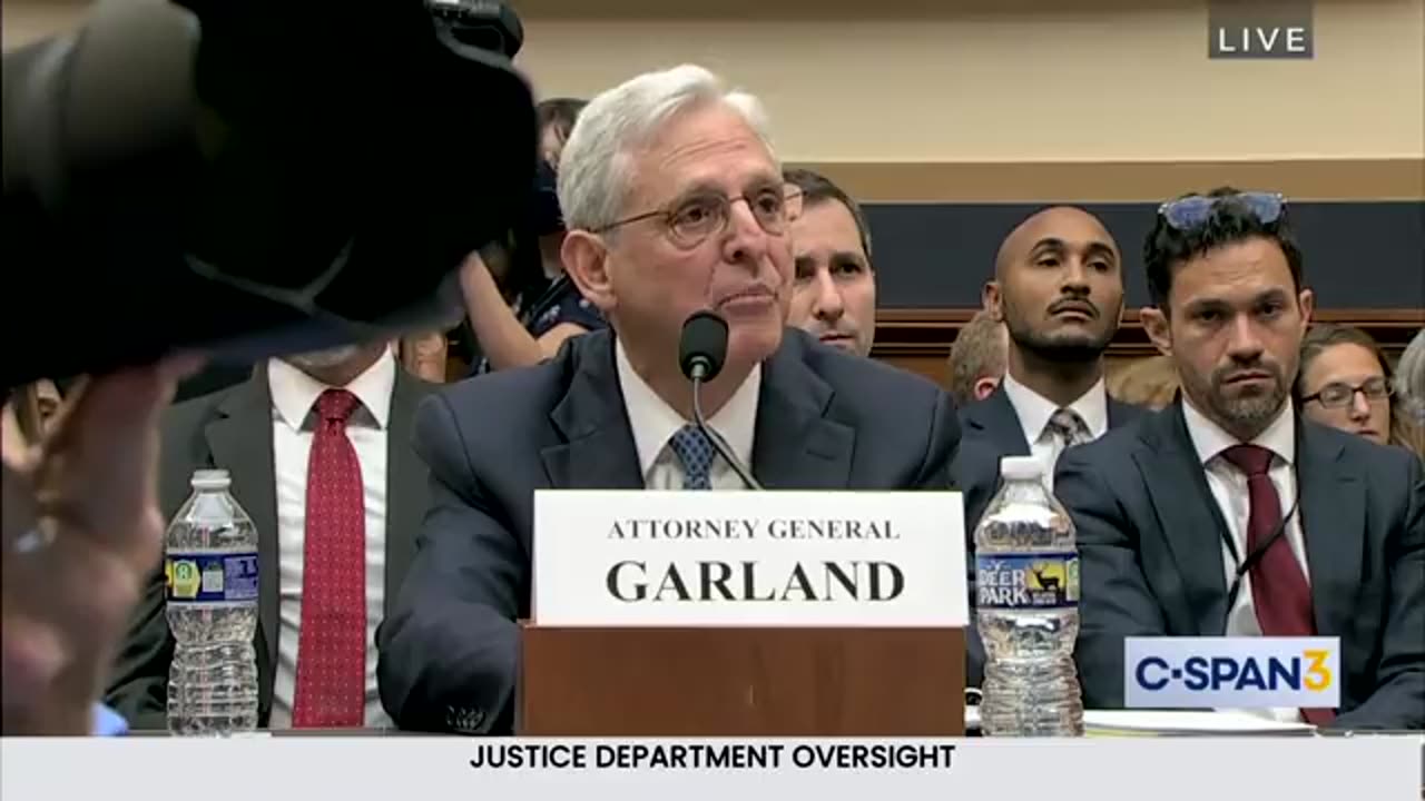 No one at the DOJ spoke to WH - sure