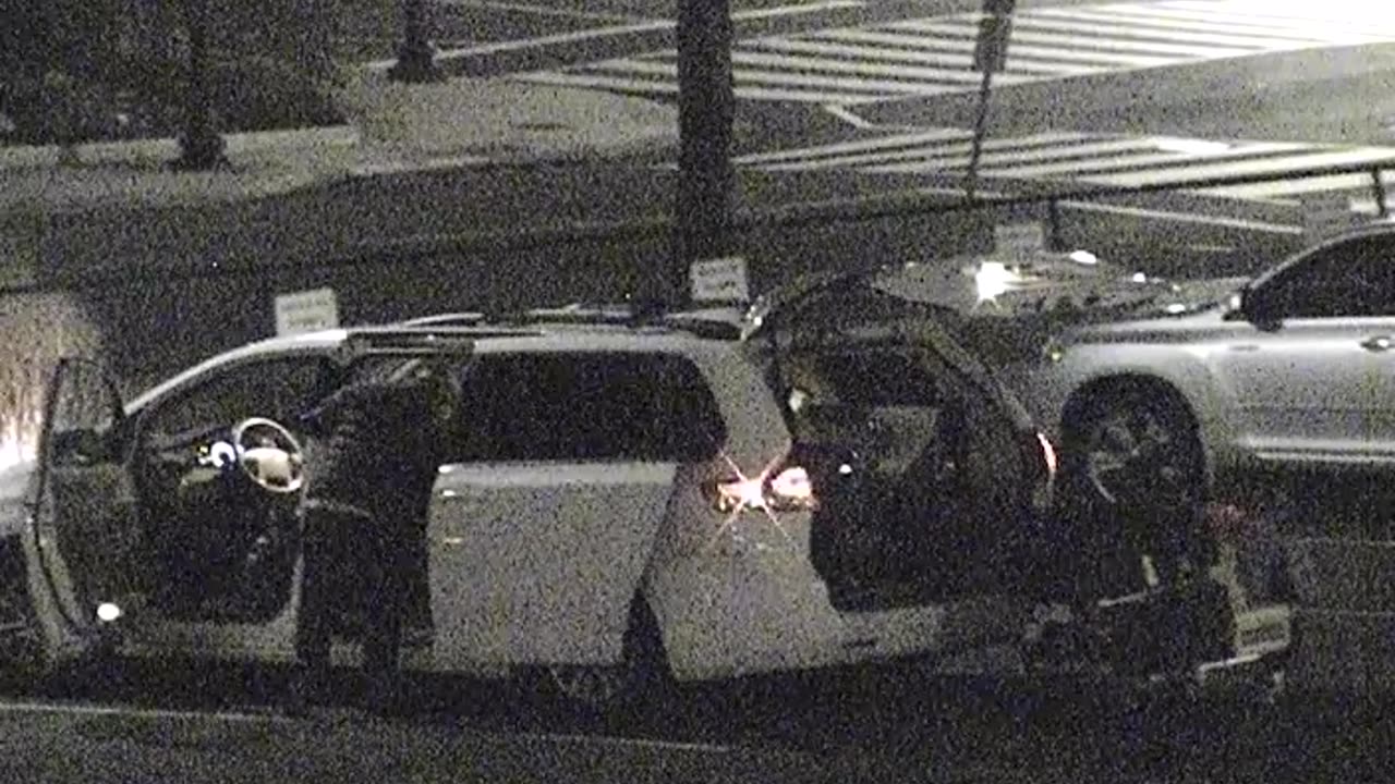 1906LOTS00Lot161st-DNE_2021-01-06_02h30min47s897ms.mp4