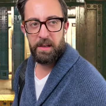 🇺🇸 Just normal day taking the NYC subway