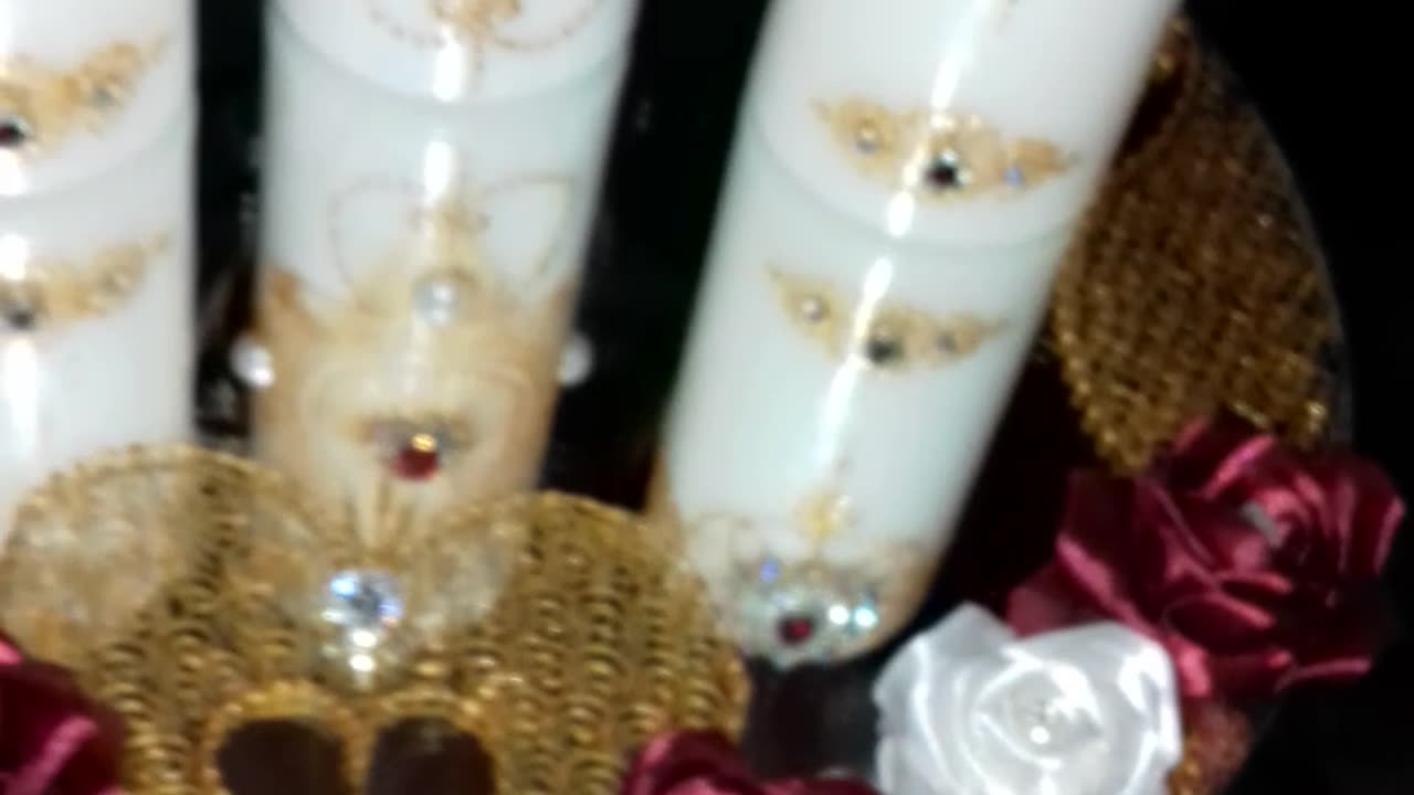 Candles decorated for the bride, bougies, velas