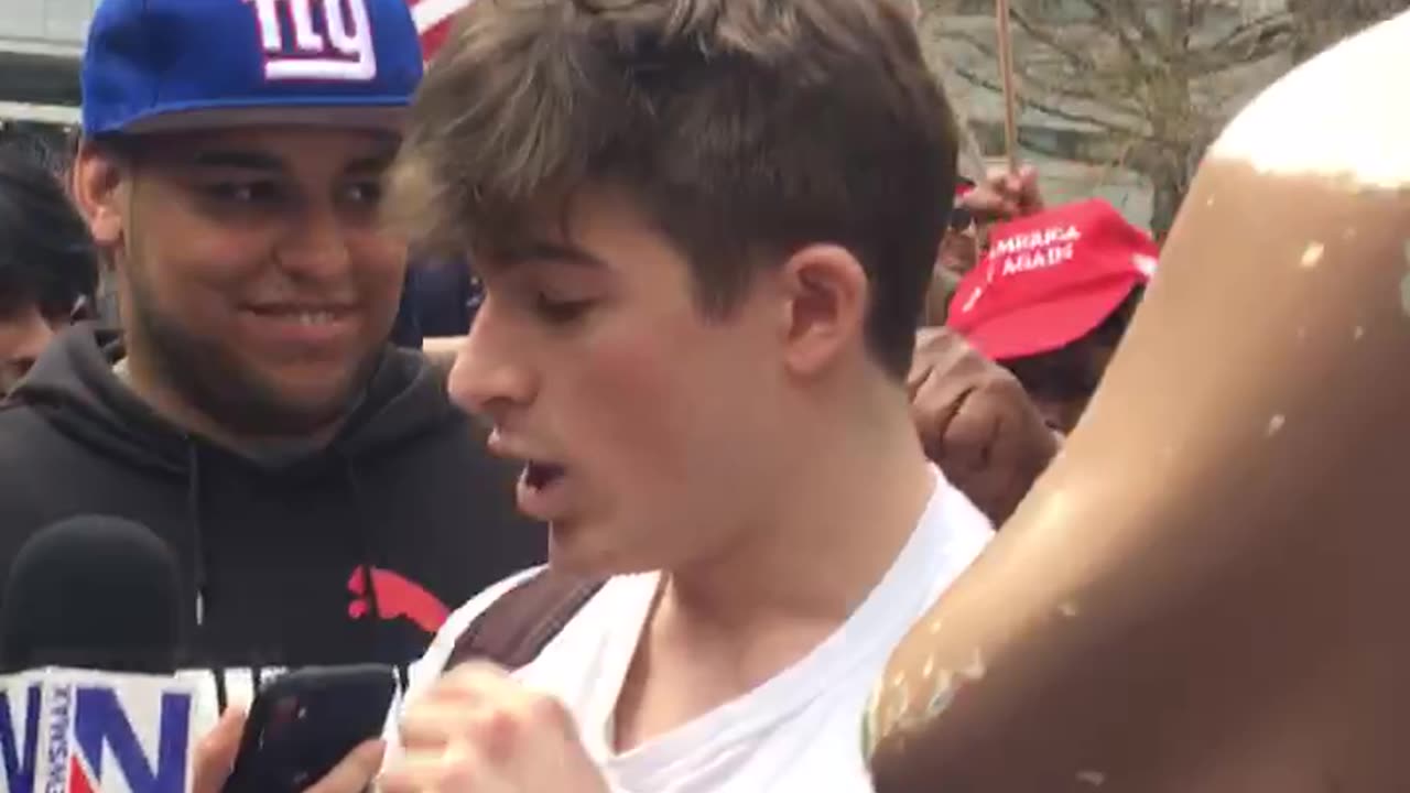 Arguing at Trump rally NYC 4/4/23