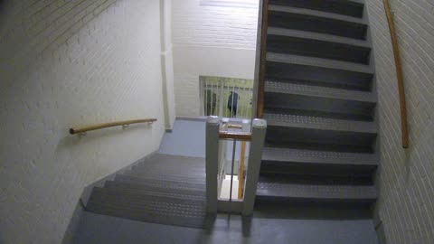 3883FHOB03Stair7_2021-01-05_05h31min05s227ms.mp4