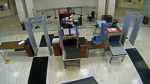 3100RHOB01SouthCapDoor_2021-01-05_00h00min00s857ms.mp4