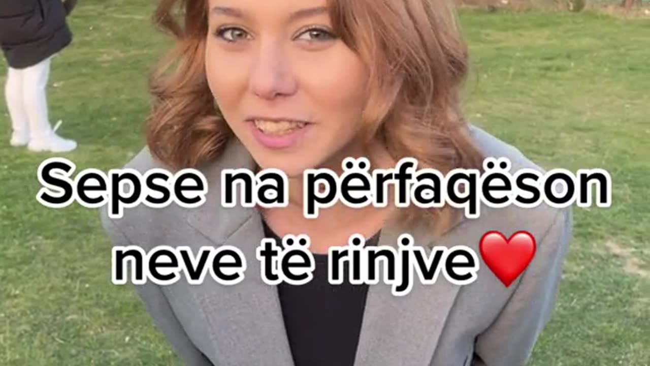 ‘Shpresa e vetme e të rinisë në Tiranë’/ Të rinjtë e kanë vendosur: Votojnë Belind Këlliçin