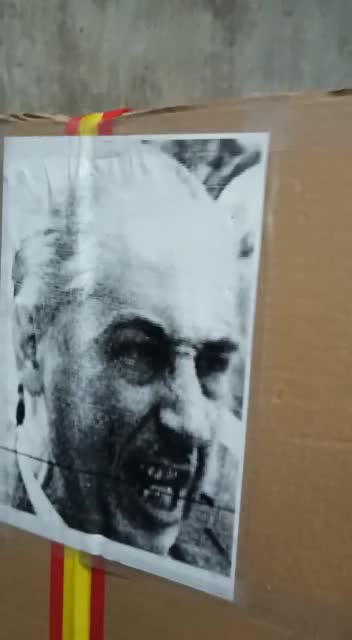 La tumba de Companys con 900 nombres de los 8 mil asesinatos de ERC