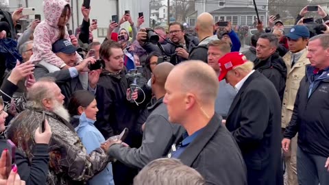 BREAKING: PRESIDENT TRUMP WITH THE FORGOTTEN MEN AND WOMEN OF EAST PALESTINE, OHIO