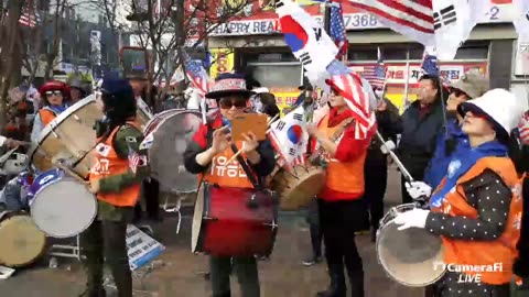 230509...2018.3.27.. 6.미군 평택부대 미군환영 집회 가수 임연희 노래 비너스