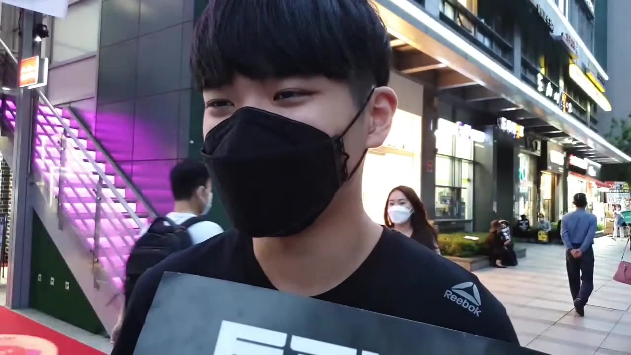 20200528_V3_S03(rqFpR1kX0iY)4.15 부정선거에 관심을 가지고있는 한대학생을 통하여 20대의 현주소를 생생히 들어보다