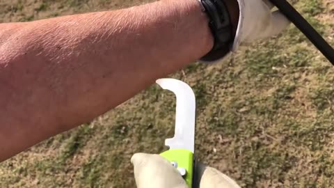 Demonstrating the No Cut Tip on the Madi OneFlip PTOLK 2S Linemans Knife