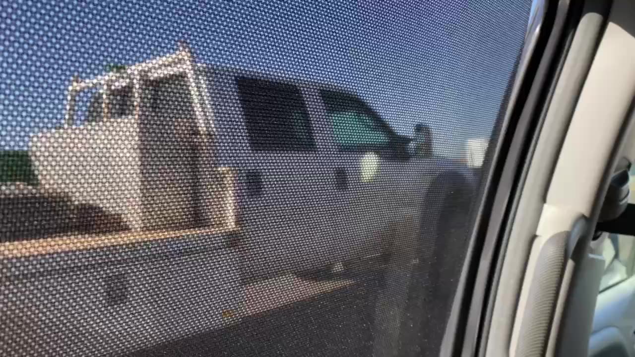 (337) 2005-2007 Ford F-550SD VT365 MAD-MAXX Truck passing by