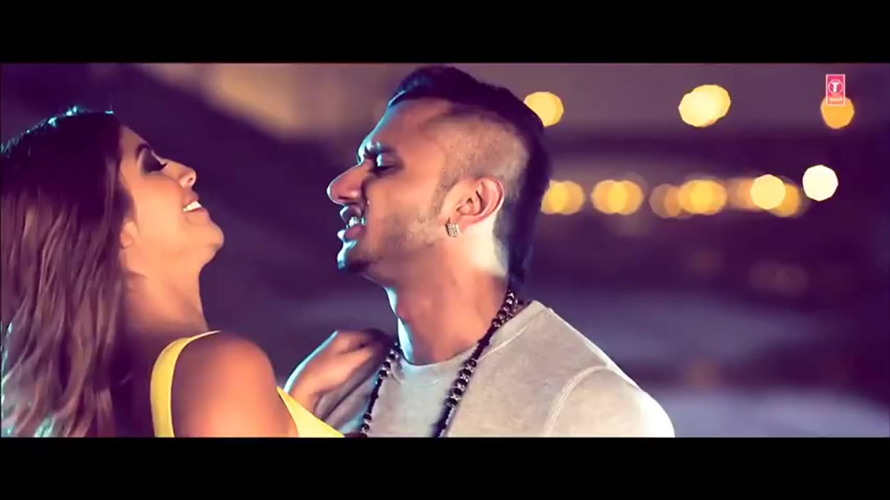 Blue eyes song yoyo honey singh