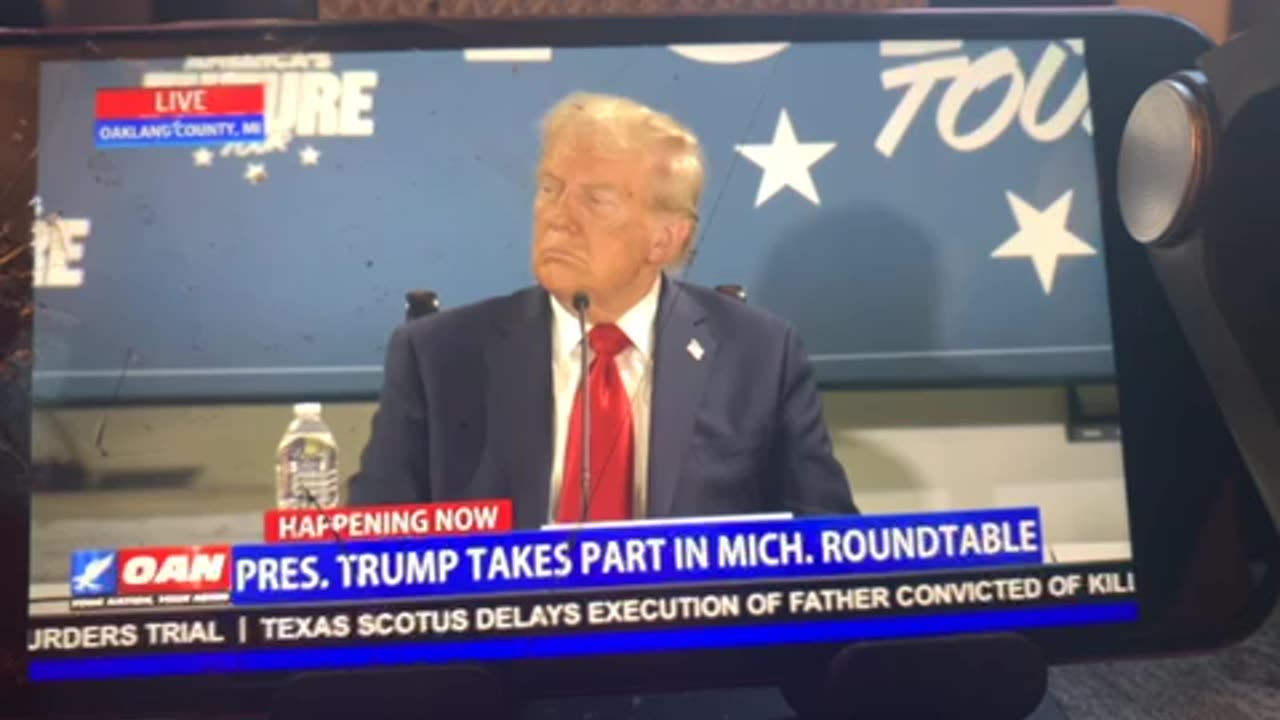🦅 OANN Donald Trump takes part in Michigan round table Friday 05:47 pm