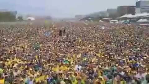 Brazil 09/07/2022 - Hundreds of thousands of people are on the streets,