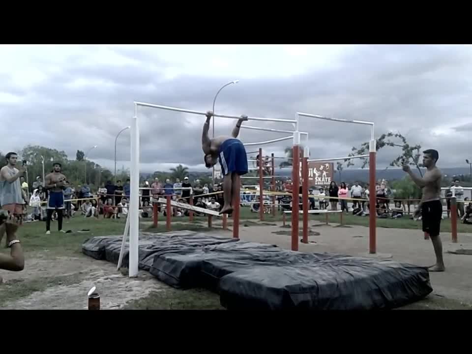 Hongo Martinez Vs Gaston Cantero TOP Street Workout Argentino