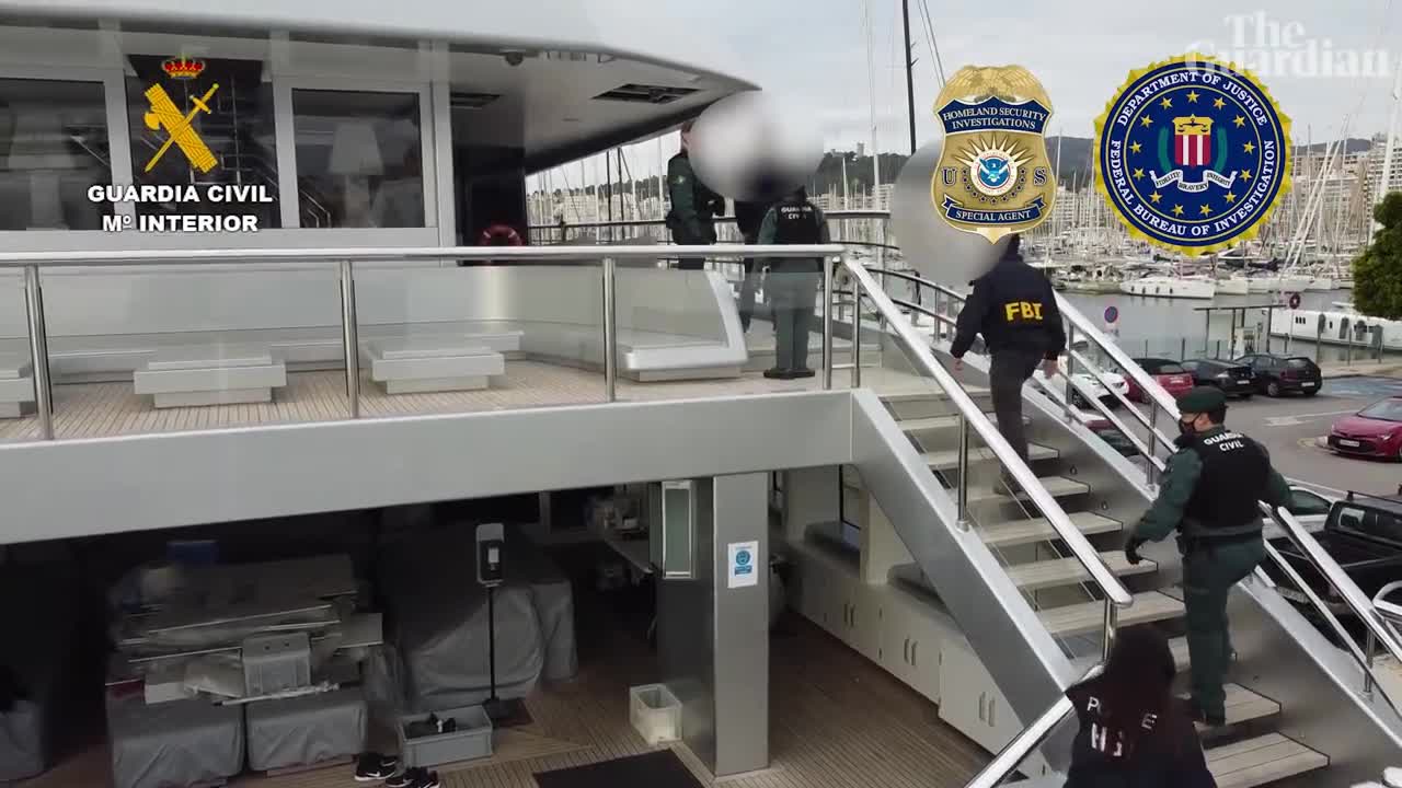 Spanish police search sanctioned Russian oligarch's £70m superyacht in Mallorca