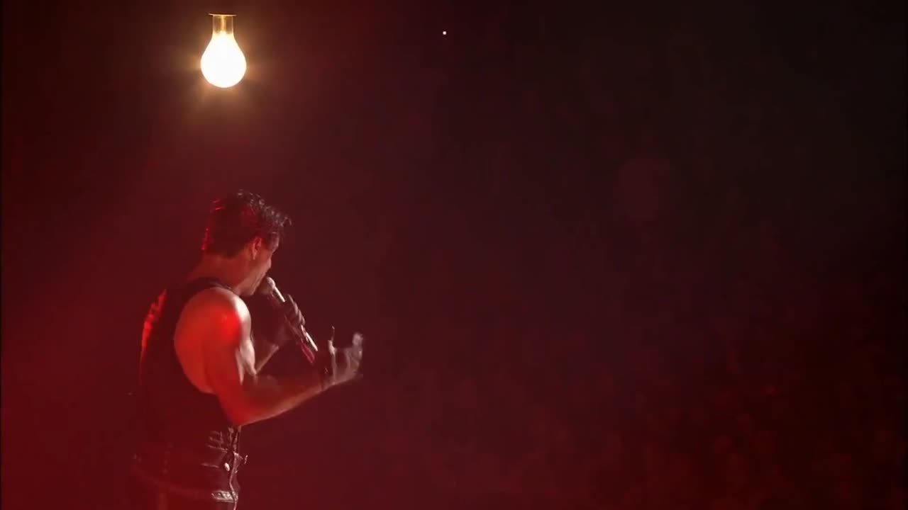 🎙️ Rammstein – Frühling in Paris – live from Madison Square