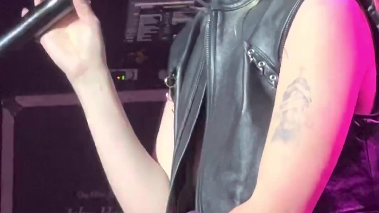 Fletcher - Better Version - Paris Live 2023