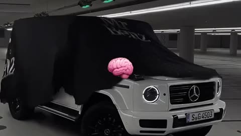 my brain every day #luxurylifestyle #investing #luxury #money #richlifestyle #cash #success #shorts