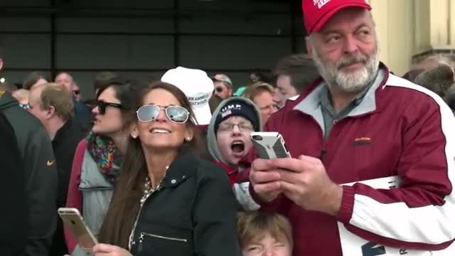 Trumpland - Trump 2016 Ad based on Michael Moore presentation