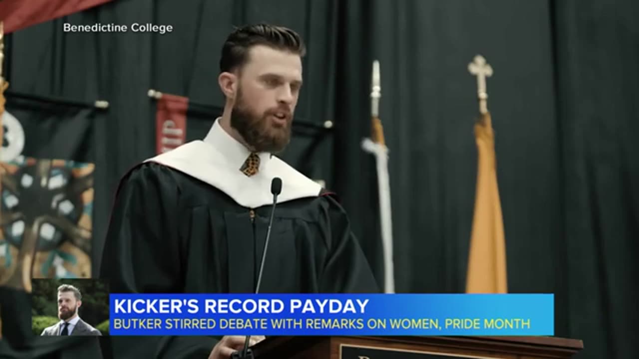 Controversial kicker’s record contract extension