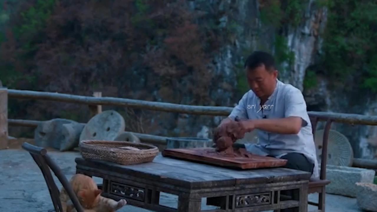 This Chinese man is keeping an ancient art alive by making old-time ink the traditional way."!
