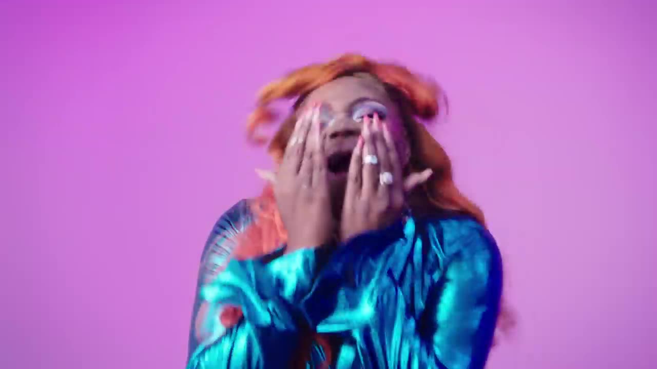 LU KALA - Hotter Now