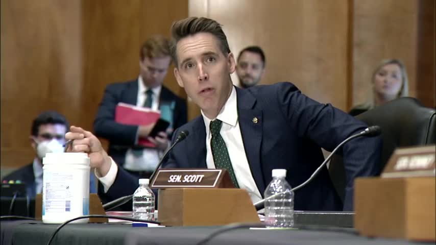 Senator Josh Hawley: on Banning McKinsey, Deloitte from Working With CCP