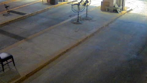 3138RHOBG3CStGarageLeftDoor_2021-01-05_07h10min27s647ms.mp4