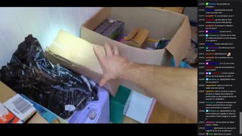 2022-12-18 (2bis.2) - Tri entre amis - Twitch Decheterie (version avec chat)