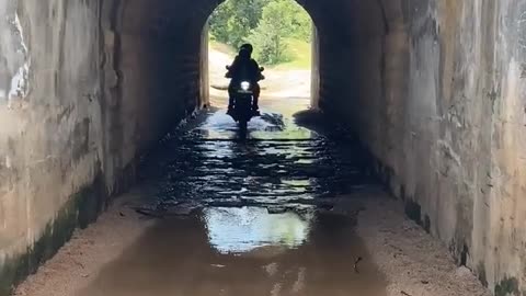 Honda CB 350rs Sound in tunnel😱😱😱