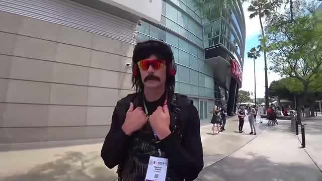 DrDisrespect NOT Giving a SH** for 8 minutes