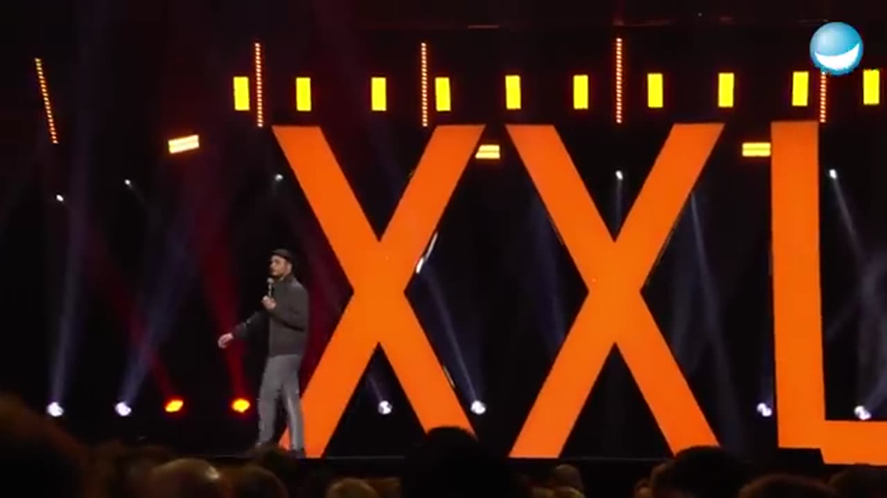 Kaya Yanar - Deutsche in Hollywood - Geniale - 1LIVE Köln Comedy-Nacht XXL 2018